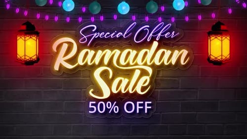 Texte en néon avec lanterne et lumières pour les soldes du Ramadan