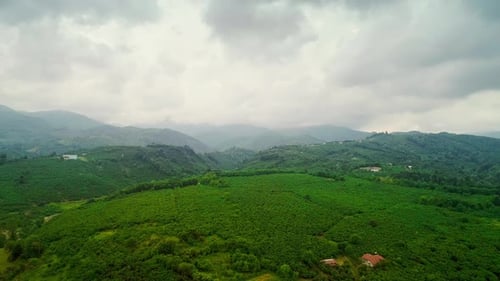 Mountain and Clouds - 2K