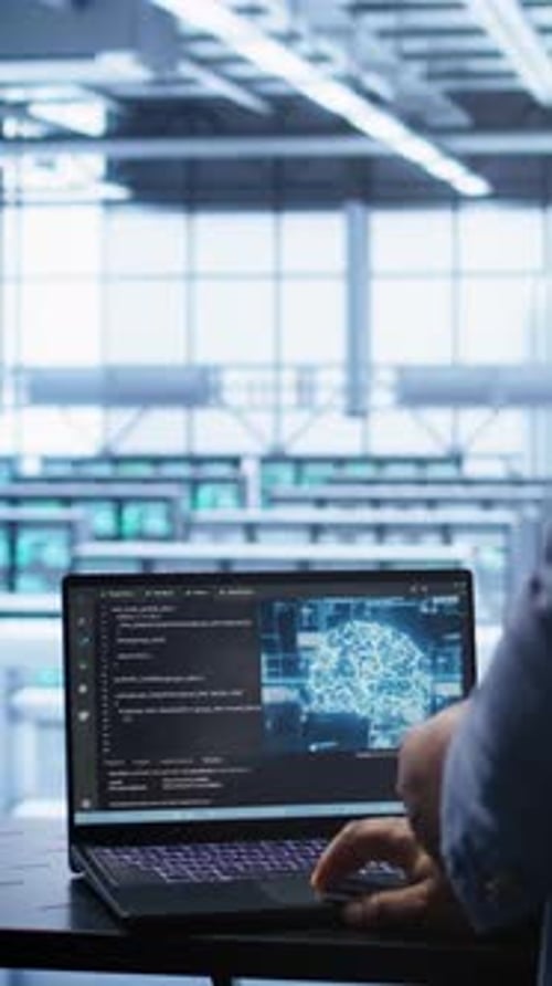Desarrollador de software de vídeo vertical en un centro de datos que utiliza inteligencia artificial