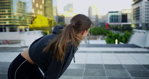 Keeping track of her time