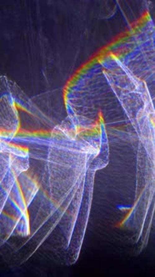 Flux éblouissant d'ondes lumineuses sur fond noir