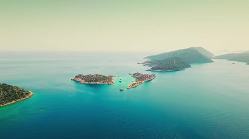 Islands and Sea 4k