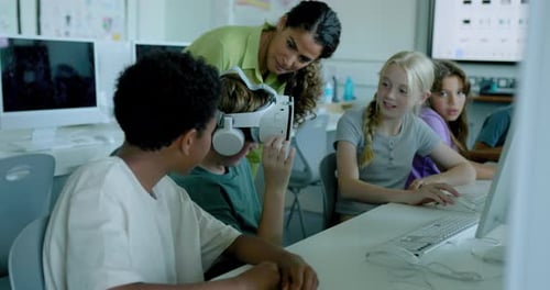 School Children in STEM Computer Classroom using Virtual Reality Headset