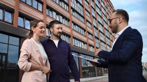 Happy Couple Family Real Estate Agent Discuss Mortgage Contract Agreement Buying New Flat City House