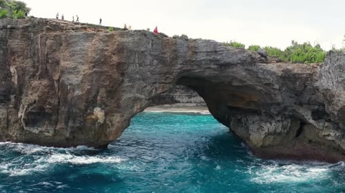 Broken Beach stone arch, Bali