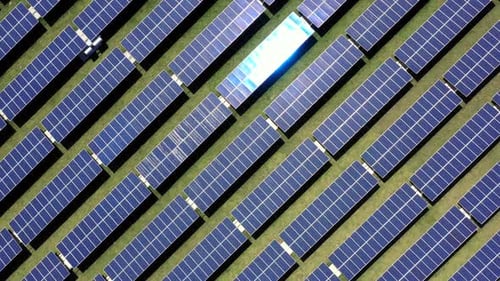 Blaue Solarmodule