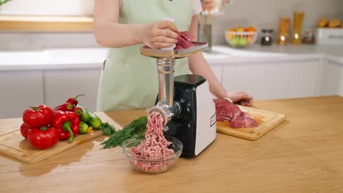 Many Minced Meat In The Kitchen