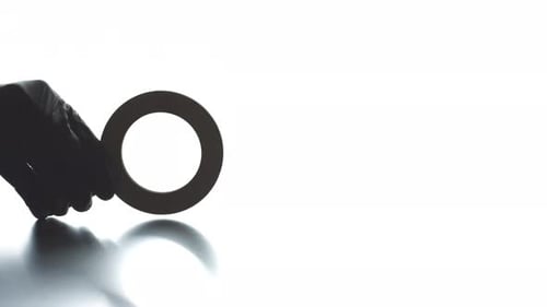 2024 Text Pops Up From the Magnifying Glass