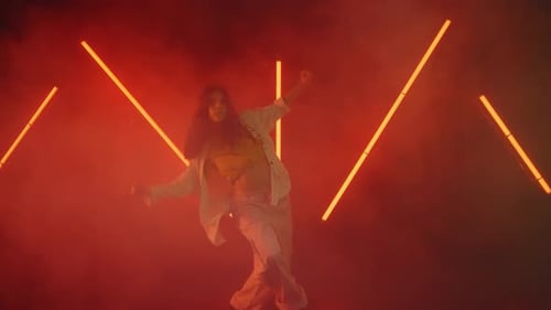 Danseurs exécutant une danse hip hop moderne
