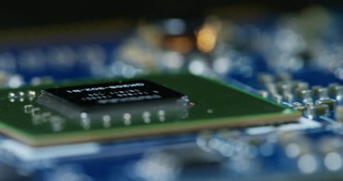 Sehr nahe Makro-Mainboard-Schaltungsgrafiken für Spiele und Gameplay. Computerschaltungen. Konzept o