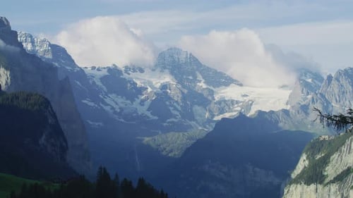 Paisagem dos Alpes suíços