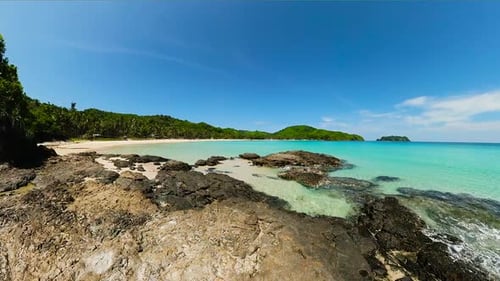 Diapela Beach in El Nido Philippines Palawan