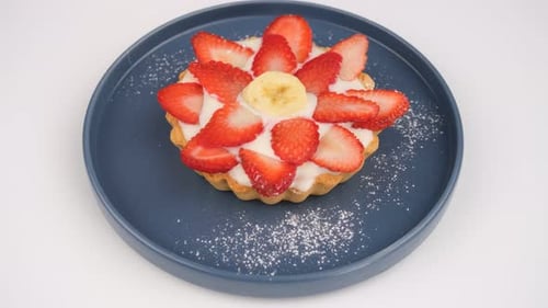 Powdered Sugar Sprinkled on Strawberry Banana Tart