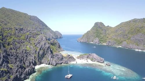 Vue aérienne 4K Drone de la magnifique île des Philippines Star Beach El Nido, Palawan