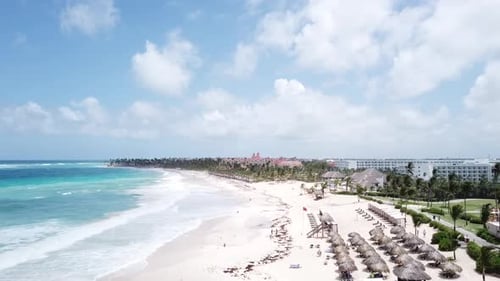 Hd Aerial View Of Cancún Coastline With Turquoise Water