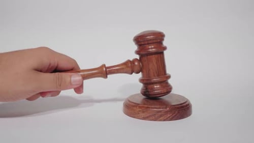 Primer plano de Gavel Stricking
