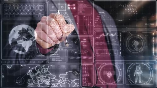 Empresario que trabaja con una pantalla táctil virtual y una interfaz futurista global