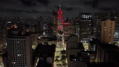 Deslumbrante horizonte de São Paulo no centro de São Paulo, Brasil.