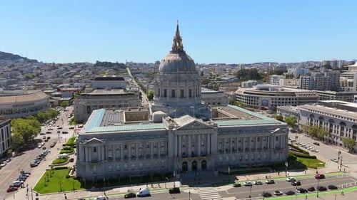 Stunning Aerial Views Showcasing the Beautiful San Francisco City Hall From Above