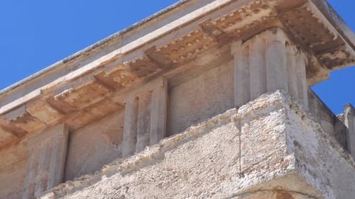 Ancien temple grec d'Aphaia sur l'île d'Égine