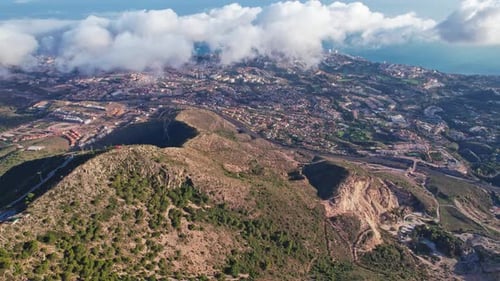 Beau paysage de montagne de la Costa del Sol, Andalousie, Espagne