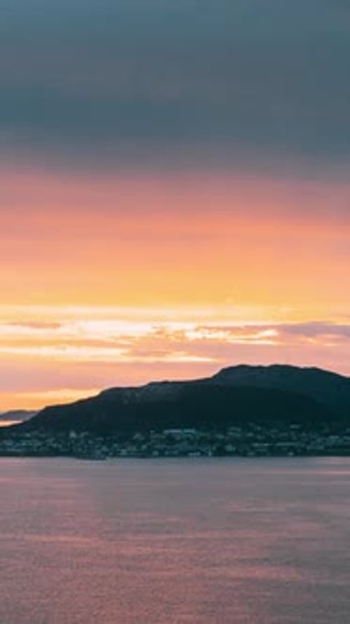 Alesund, Norvège : incroyable lumière naturelle