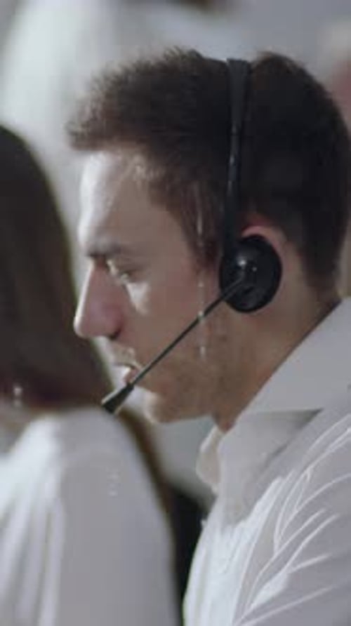 Dedicated and Focused Customer Service Agent in a FastPaced Call Center Environment