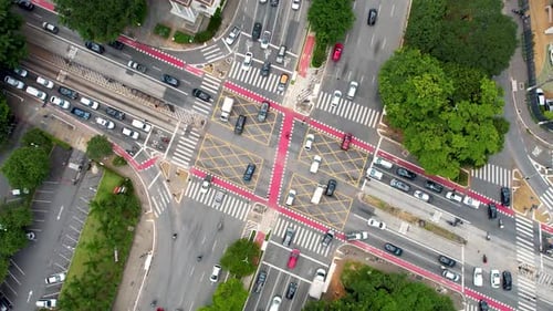 Avenida Rebouças em São Paulo, em São Paulo, Brasil.