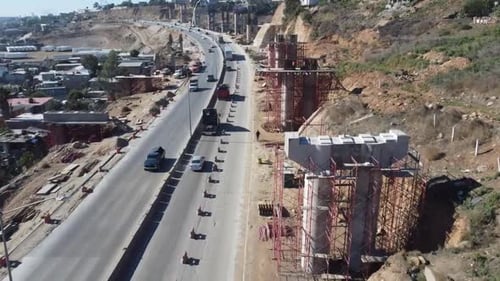 Construcción de bases para viaducto elevado