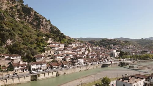 Berat Historicalcity Panorama (Zoomin)