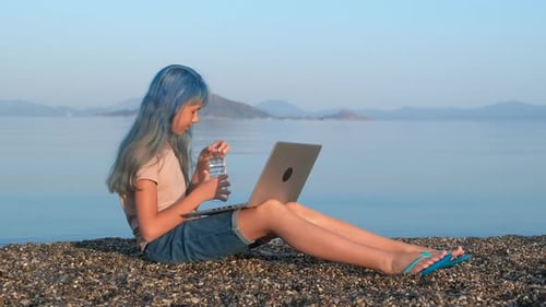 Browsing on Internet on Pebbles Beach