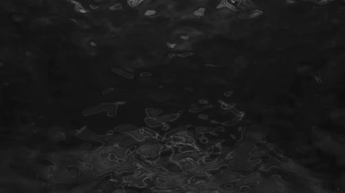 Dunkles Wasser