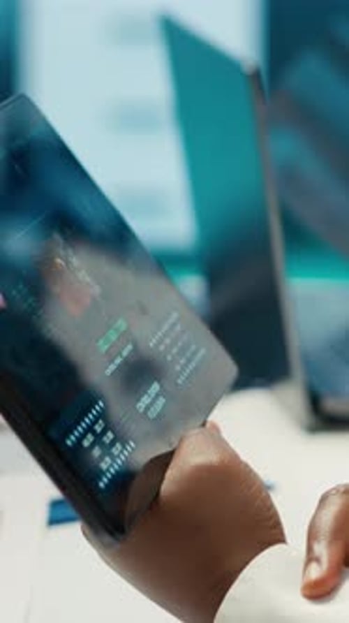 Vertical Video Medical Team Collaborates on Diagnostic Procedures and Treatment Plans