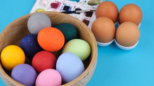colorful eggs rotate