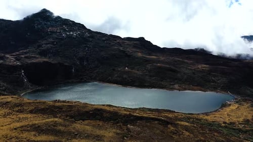 View of himalayan lake at 4600 Meters above sea level