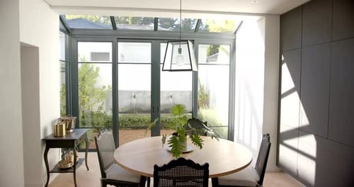 Bright Dining Room Interior Design