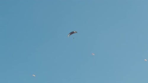 Paragliding