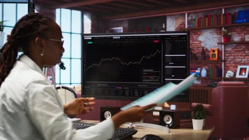 Day Trader Upset After Losing Money in Cryptocurrency Investment Due to Rug Pull