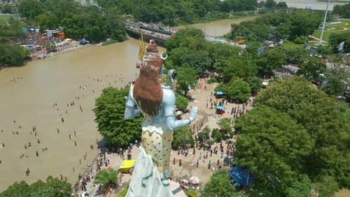 Vidéo du drone Haridwar 4k HAR KI PAURI, Vue par drone de Har ki Pauri Haridwar, vidéo Haridwar, Mata Mans
