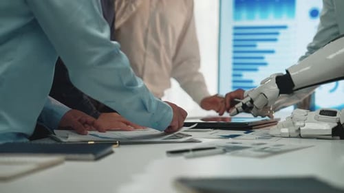 AI analytics empower business professionals, refining strategic marketing discussions and supporting