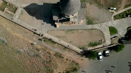 Vidéo par drone haute définition 4k du magnifique monastère de Noravank - Arménie