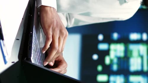 Vertical Video Supervisor Mending Data Center Issues