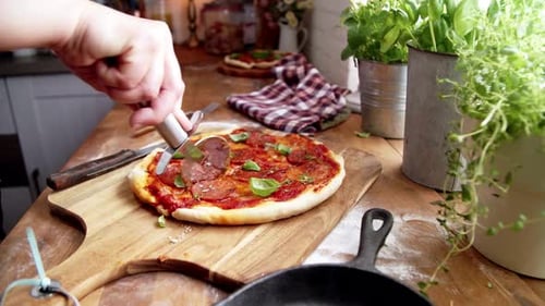 Making Pizza