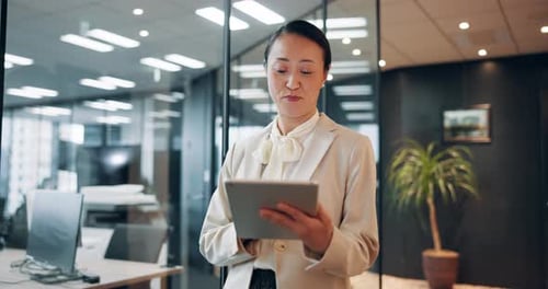 Smile, office and business woman with tablet, typing and online schedule planning in lobby