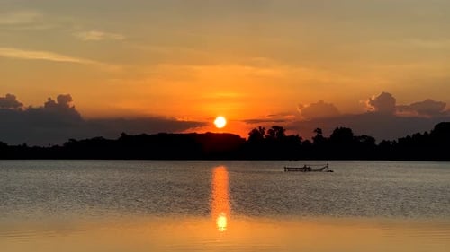 Beautiful sunset and lake