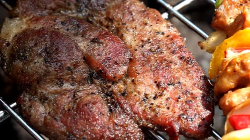 Viande sur barbecue, film, barbecue