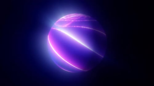 Sphère d'énergie violette futuriste enveloppée de traînées de lumière rougeoyantes
