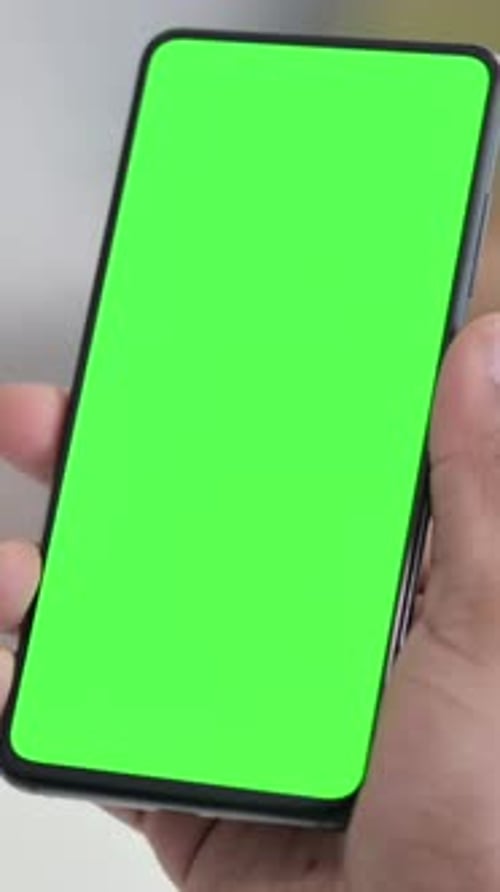 Using Smartphone with Green Chroma Key Screen, Vertical Video