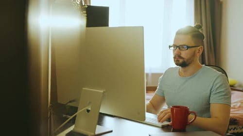 Freelancer Working Offline From Home Office