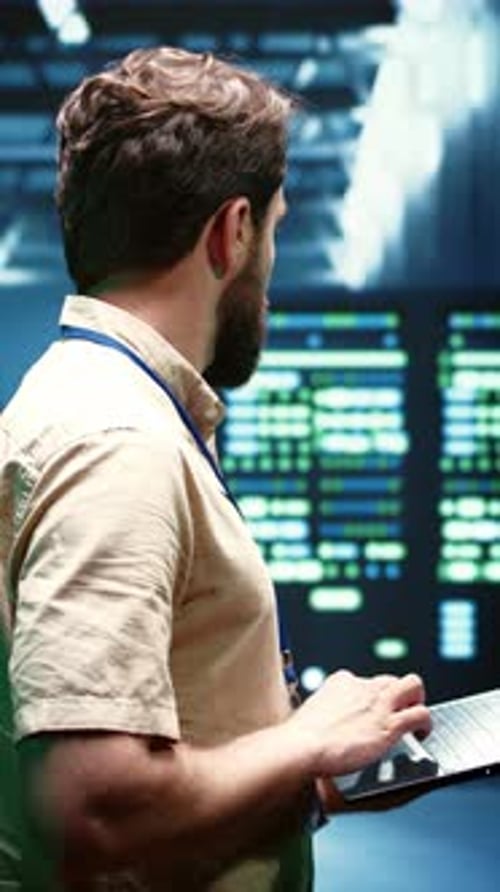 Vertical Video Administrator Checking Server Event Logs